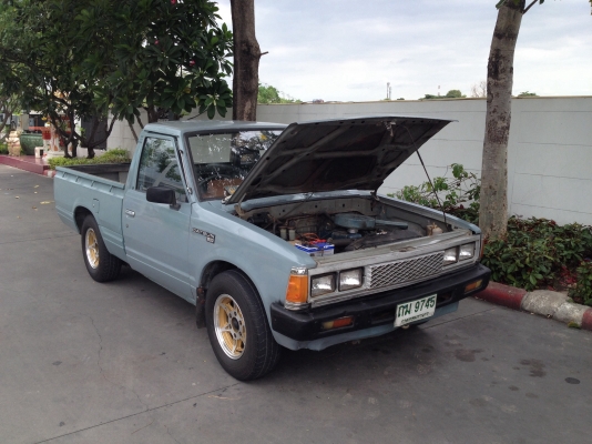 ขายดัสสัน 720 4 ขอ พร้อมใชั แอร์เย็น 62,000 บาท ติดต่อ คุณเอ๋ รามอินทรา โทร.092-6356419, 098-4246365