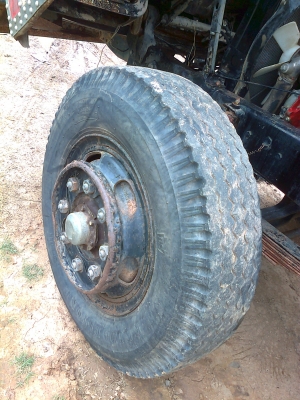 สวยแบบเดิมๆขายรถสิบล้อลากรถเกี่ยวข้าว ฮีโน่ kt925