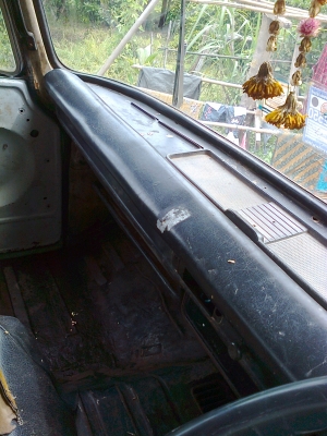 สวยแบบเดิมๆขายรถสิบล้อลากรถเกี่ยวข้าว ฮีโน่ kt925