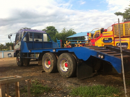 ISUZU DECA 195 Hp รถห้างแท้ 2 เพลา เกียร์ ZF กระบะบรรทุกแบคโฮ(ทีมงานรถคุณภาพ)
