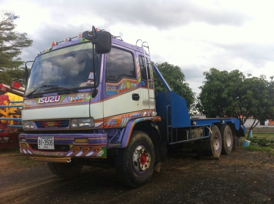 ISUZU DECA 195 Hp รถห้างแท้ 2 เพลา เกียร์ ZF กระบะบรรทุกแบคโฮ(ทีมงานรถคุณภาพ)