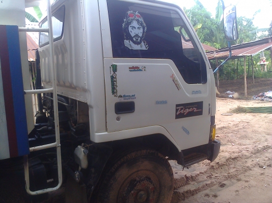 หกล้อ มิตซูแคนเตอร์115ดั้มปี39 สภาพดีสวยเดิมๆพร้อมใช้งาน เล่มทะเบียนพร้อมโอน ราคา435000บ ต่อรองได้ครับ