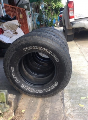 YOKOHAMA GEOLANDAR 265-70-16 สวยๆถูกๆ 1ชุดครับ