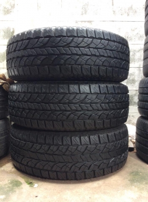 ขายยาง YOKOHAMA GEOLANDAR 265-65-17 ปี12 ดอกเหมือนไหม่ 3เส้นครับ ถูกๆ