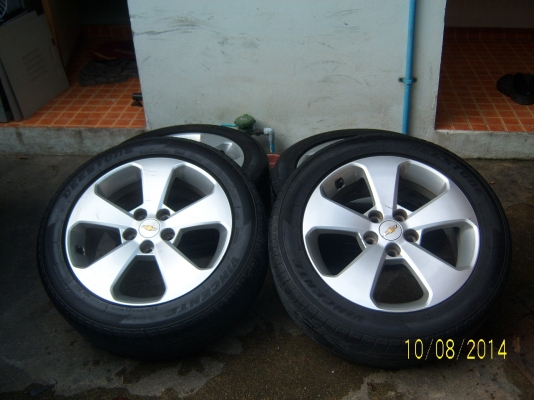 แม็กเชฟขอบ 17 5รู114  พร้อมยาง 215 55 17 ปี 12