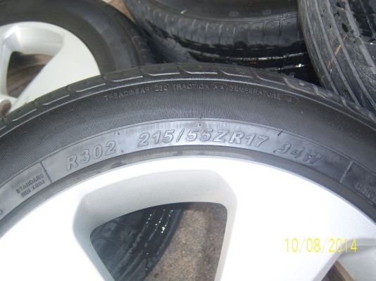 แม็กเชฟขอบ 17 5รู114  พร้อมยาง 215 55 17 ปี 12