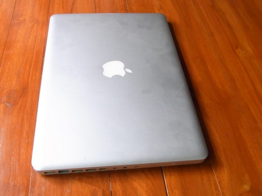 โคราชMacBook alu Unibody 13 12900 การ์ดจอแยก สวย