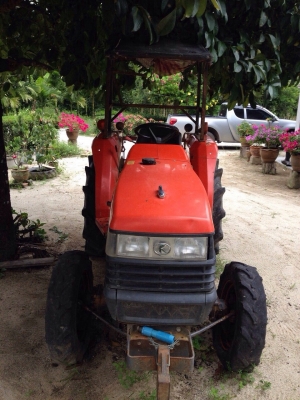 ขายรถไถKUBOTA L2808 มีอุปกรณ์ จาน 5 จอบหมุน 2ชิ้น สนใจโทร 081-9701072 ขายรถไถKUBOTA L2808 มีอุปกรณ์ จาน 5 จอบหมุน 2ชิ้น สนใจโทร 081-9701072