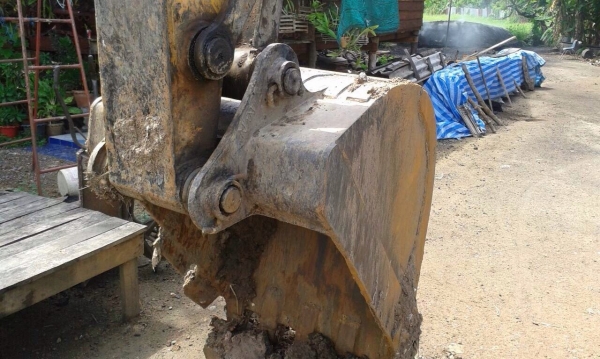 ขายKOBELCO SK907DM1สภาพพร้อมใช้ ราคาต่อรองได้ ติดต่อได้ที่คุณ อ๊อฟ พิจิตร 086-737-9991 ขายKOBELCO SK907DM1สภาพพร้อมใช้ ราคาต่อรองได้ ติดต่อได้ที่คุณ อ๊อฟ พิจิตร 086-737-9991