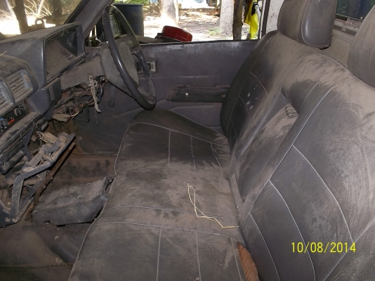 ขายกระบะฮีโร่ 2.45    ไมล์ 2หลุม   ทะเบียน ขาด1ปี