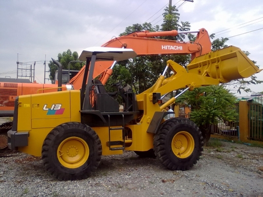 รถตัก TCM L13-2 เทียบเท่า WA100-3 เก่าญี่ปุ่น ไม่เคยใช้ในไทย 090-986-2521