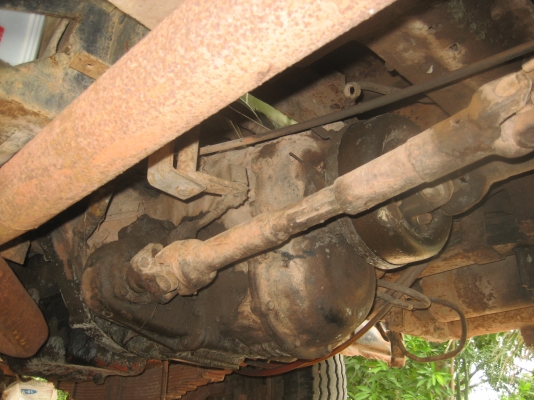 อีชูชุ  ดัมพ์  2 เพลา เกียร์กลาง  เครื่อง 165 แรง  475,000 บาท// ปรับลด 460,000 บาท