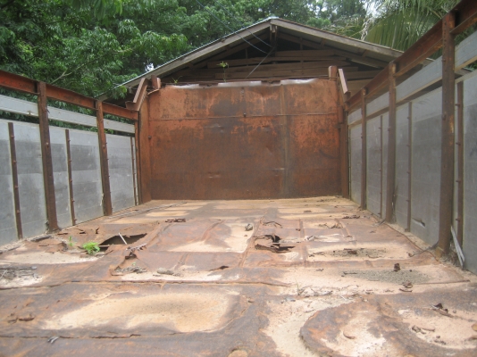 อีชูชุ  ดัมพ์  2 เพลา เกียร์กลาง  เครื่อง 165 แรง  475,000 บาท// ปรับลด 460,000 บาท