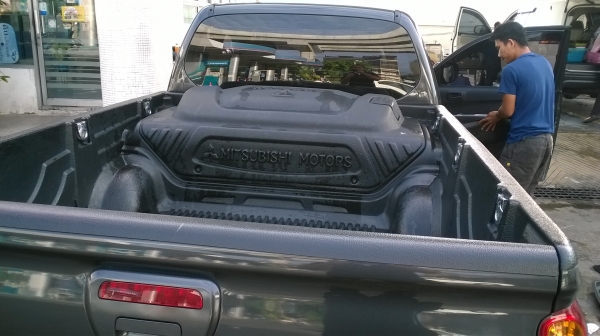 ขายชุดแก๊สติดรถยน triton cng ให้หมดเลย  15000 ติดต่อ คุณ กฤษดา 087-1691151