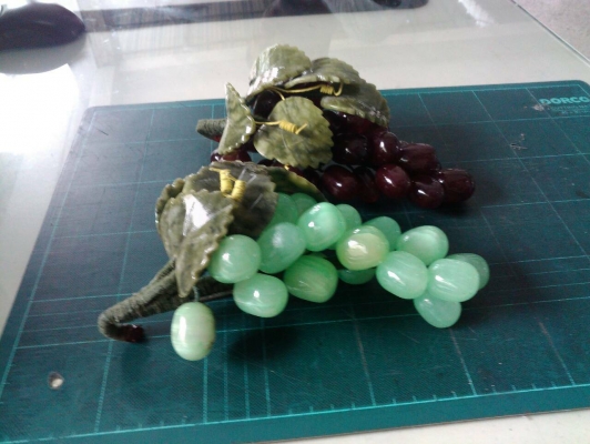 องุ่นหยกจีน 2 พวง