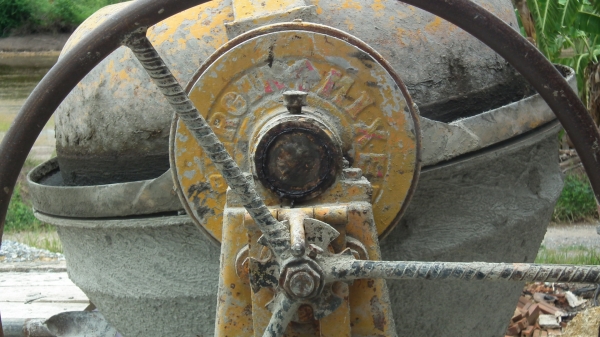 โม่ผสมปูน