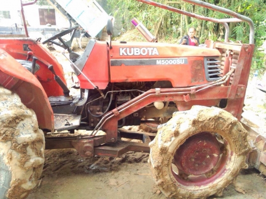 ขายรถไถ KUBOTA M5000SU มีอุปกรณ์ 3 ชิ้น มีดันหน้า จาน 6 จอบหมุน สนใจโทร 081-9701072