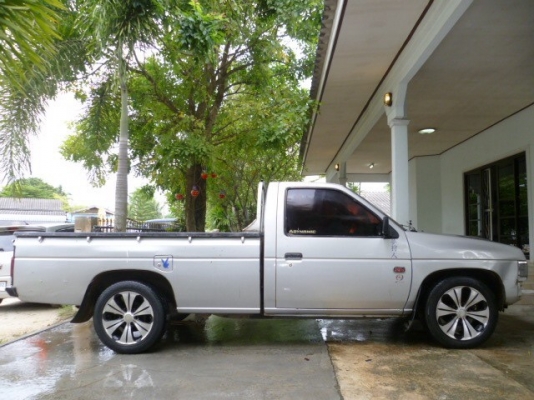 ขายนิสสัน บิ๊กเอ็ม ตอนเดียว ขายนิสสัน บิ๊กเอ็ม ตอนเดียว