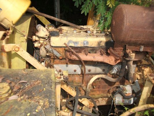 ขายซากแม็คโคร โคมัตสุ PC 120-2 มีตัวเดิน มีเครื่อง มีส่วนประกอบตามภาพถ่าย