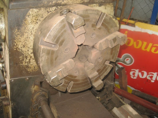 ขายเครื่องกลึง ราคา 190,000 บาท ขายเครื่องกลึง ราคา 190,000 บาท