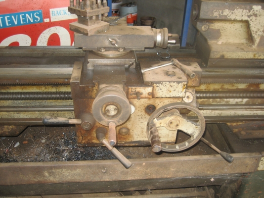 ขายเครื่องกลึง ราคา 190,000 บาท ขายเครื่องกลึง ราคา 190,000 บาท