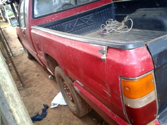 ***ขายแล้วครับขอบคุณ Truck2hand ขายกระบะแค็ปถูกๆ MITSU L200 AEROBODY 2.5ปี35/92 เครื่องเดิมเกียร์เดิม เครื่องดี สตาร์ทติดง่าย แรงดี แน่นดี เกียร์ไม่หลุด ช่วงล่างดีไม่ส่าย คัสซีสวยเดิมไม่ปะไม่ดาม กระบะสภาพโอเค มีพื้นปูกระบะ หัวเก๋งดีไม่ผุ ภายในคอนโซลครบ พ.