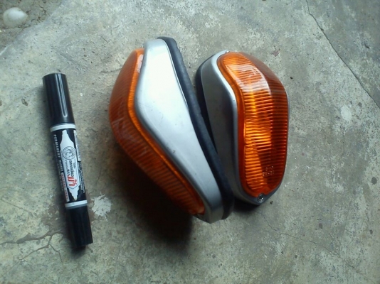 ขายไฟตะเกีรยงลอย  แต่ง 7 นิ้ว ไฟเลี้ยวแต่ง + นาพิกา us.