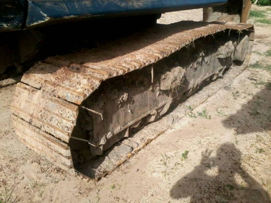 **1,250,000 บ.ต่อรอง**ขายแบคโฮเก่านอก KOBELCO MARK3 SK200 YN-13183 ไฟฟ้าเต็ม เครื่องเดิมปั้มเดิม แอร์เย็น เก่านอก 15เดือน เครื่องMITSU 6D31-135 6สูบ แน่นๆ แรงๆ ไม่เยิ้ม ปั้มเดิม K3V แรงดี ทำงานดีไม่มีโหลด บูมอาร์มสวยไม่ปะไม่ดาม เอวแน่น ไม่แตกไม่ร้าว บุ้งก