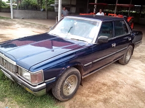 TOYOTA CROWN ; วางเครืองนิสสัน6สูบดีเชลล์ ได้มาจากเบนช์ แรงมากประหยัดถายในสอาด รถขับได้ปกติ ภาษี58 แอร์มี รถไม่ผุครับขายถูกๆ ให้จบไวๆราคานี้หาไม่ได้แล้วครับ พ่อค้าตัดไปก่อนที่เชียนรถคลาสสิคจะมาเจอ