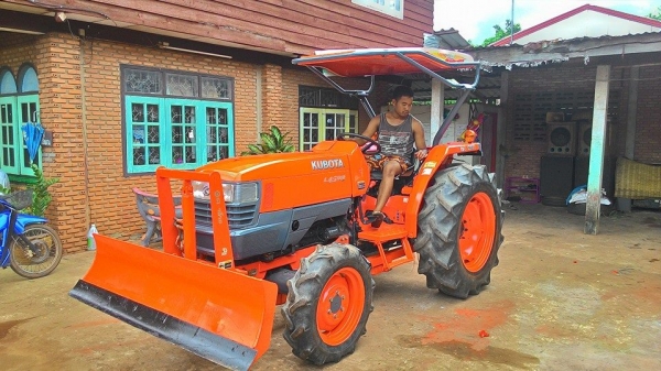 L4508 DT ได้มาจากศูนย์พร้อมจะทำแม็ก ปรับปรุงแล้ว120 เครืองดีเกียรดี ให้อุปกรณดันหน้า ราคาต่อรองกันได้ วิ่งได้ 12000 ชม L4508 DT ได้มาจากศูนย์พร้อมจะทำแม็ก ปรับปรุงแล้ว120 เครืองดีเกียรดี ให้อุปกรณดันหน้า ราคาต่อรองกันได้ วิ่งได้ 12000 ชม