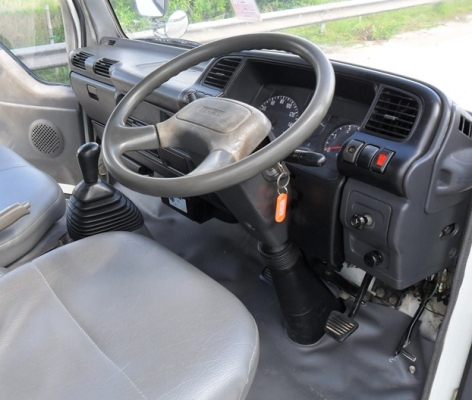 ISUZU 6 ล้อ NKR 130 แรงม้า ปี50