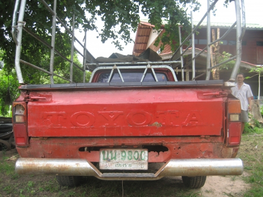 ขายซาก โตโยต้า  ตามภาพ  ราคา 35,000  บาท