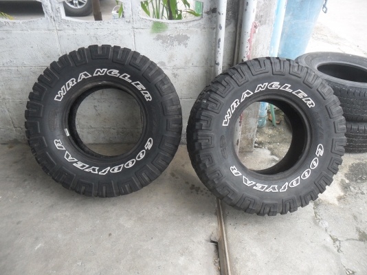 ยาง GoodYear 32x11.50R15 สวยๆ 1 คู่ ราคา 1800 บาท
