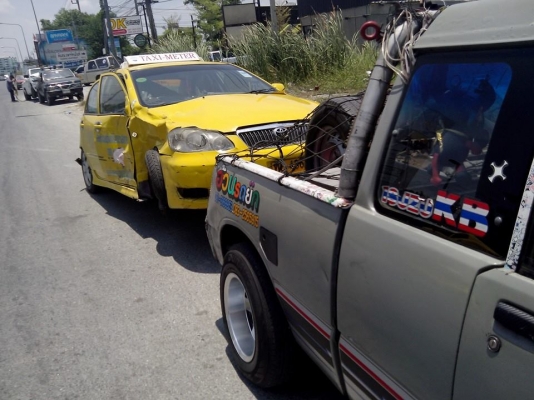 bอ้วนรถยกอยู่บางนาตราดบริการ24ชมดึงรถตกข้างทางคูน้ำ รถยก รถลาก รถสไลท์เราช่วยท่านได้b bอ้วนรถยกอยู่บางนาตราดบริการ24ชมดึงรถตกข้างทางคูน้ำ รถยก รถลาก รถสไลท์เราช่วยท่านได้b