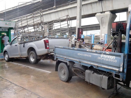 bอ้วนรถยกอยู่บางนาตราดบริการ24ชมดึงรถตกข้างทางคูน้ำ รถยก รถลาก รถสไลท์เราช่วยท่านได้b bอ้วนรถยกอยู่บางนาตราดบริการ24ชมดึงรถตกข้างทางคูน้ำ รถยก รถลาก รถสไลท์เราช่วยท่านได้b