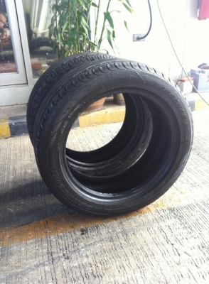 ต้องการขายยางยี้ห้อ DEESTON 205/50/16 ปี2013 ราคา 1200 บาท