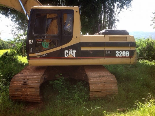 ขายแบคโฮ  CAT 320 V2  เจ้าของต้องการขายด่วน