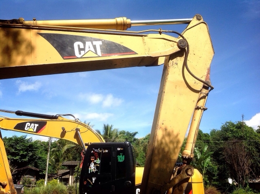 ขายแบคโฮ  CAT 320 V2  เจ้าของต้องการขายด่วน