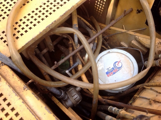 ขายแบคโฮ  CAT 320 V2  เจ้าของต้องการขายด่วน