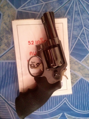 ขาย . 38 สภาพสวย แน่นๆ ทะเบียนชื่อผมเองครับ ขายเพราัมีเป้าหมายใหม่ 0811160919