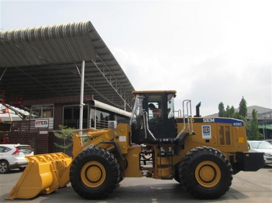 ขายรถตักล้อยาง ยี่ห้อ SEM BY CATERPILLAR รุ่น 659C **มีโปรโมชั่นพิเศษมากมาย**(สนใจติดต่อคุณอนุวัตน์ โทร.084-874-2940)โทรก่อนได้รับสิทธิ์พิเศษก่อนใคร