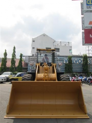 ขายรถตักล้อยาง ยี่ห้อ SEM BY CATERPILLAR รุ่น 659C **มีโปรโมชั่นพิเศษมากมาย**(สนใจติดต่อคุณอนุวัตน์ โทร.084-874-2940)โทรก่อนได้รับสิทธิ์พิเศษก่อนใคร