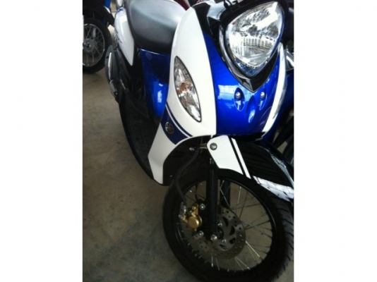 รถ 7 เดือน Yamaha Fino รุ่นSPORT หัวฉีด สีขาวน้ำเงินดำ รถปี 2014 สภาพใหม่มาก วิ่งน้อย1,400โลเท่านั้น