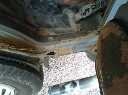 ISUZU NPR 120 แรงม้าฝาขาว