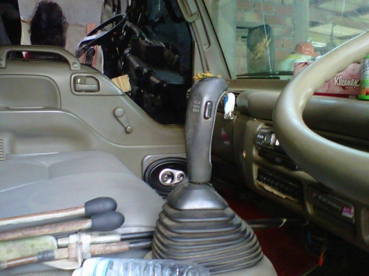 ISUZU NPR 120 แรงม้าฝาขาว