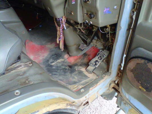 ISUZU NPR 120 แรงม้าฝาขาว