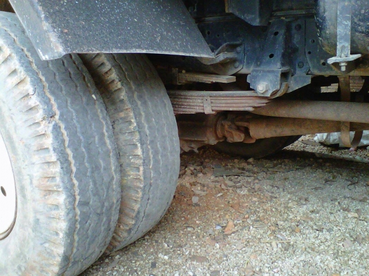 ISUZU NPR 120 แรงม้าฝาขาว