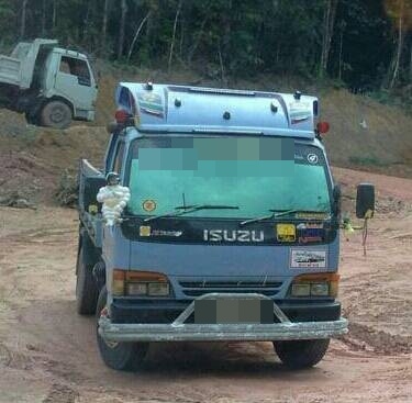 ISUZU NPR 120 แรงม้าฝาขาว