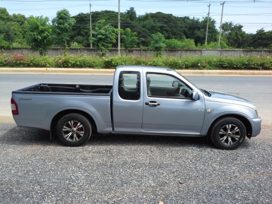 ISUZU D-MAX 2.5 SX SPACECAB ปี 2005 ISUZU D-MAX 2.5 SX SPACECAB ปี 2005