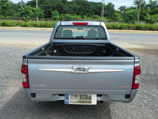 ISUZU D-MAX 2.5 SX SPACECAB ปี 2005 ISUZU D-MAX 2.5 SX SPACECAB ปี 2005